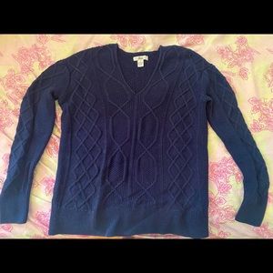 Dark navy chunky knit v-neck sweater